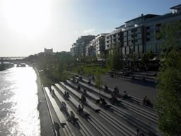 Terrazas a orillas del Danubio